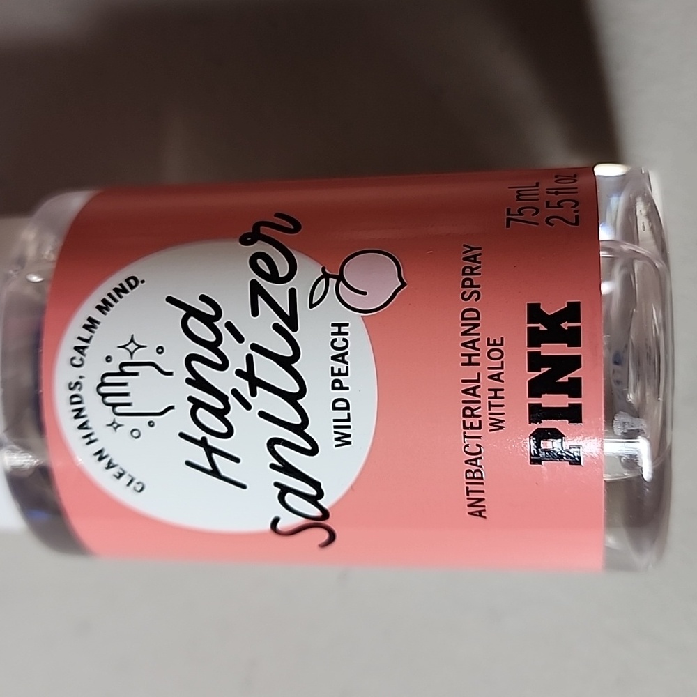 2 Victoria’s Secret PINK Wild Peach 2.5 FLoz Hand Sanitzer & 2 Cozies NEW - Picture 5 of 7